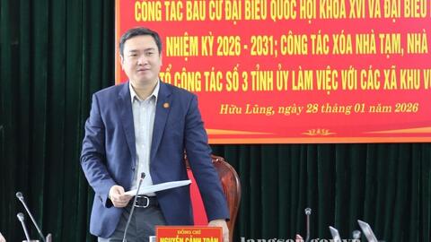 Đồng chí Nguyễn Cảnh Toàn, Chủ tịch UBND tỉnh kiểm tra công tác bầu cử; xóa nhà tạm, nhà dột nát; làm việc với các xã tại khu vực Hữu Lũng